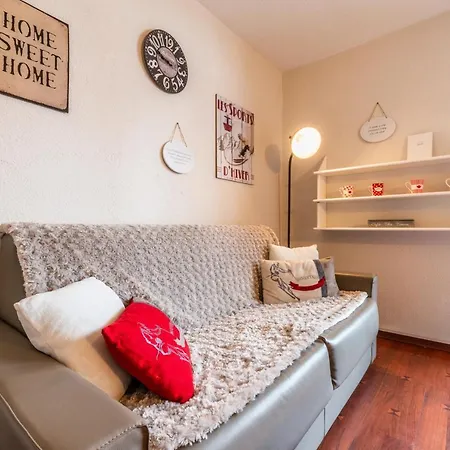 Emplacement Hypercentre Avec Parking Privatif Souterrain * Chamonix