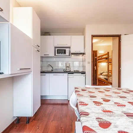 Apartment Emplacement Hypercentre Avec Parking Privatif Souterrain *