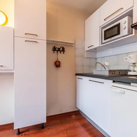 Emplacement Hypercentre Avec Parking Privatif Souterrain Apartment