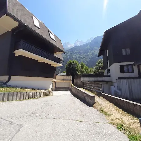 Apartment Emplacement Hypercentre Avec Parking Privatif Souterrain *