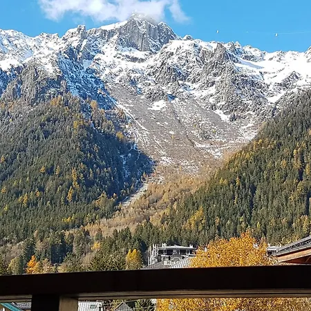 Le Sapi 1e Balcon Panoramique Aiguilles Rouges Avec Parking Gratuit Apartmán Chamonix